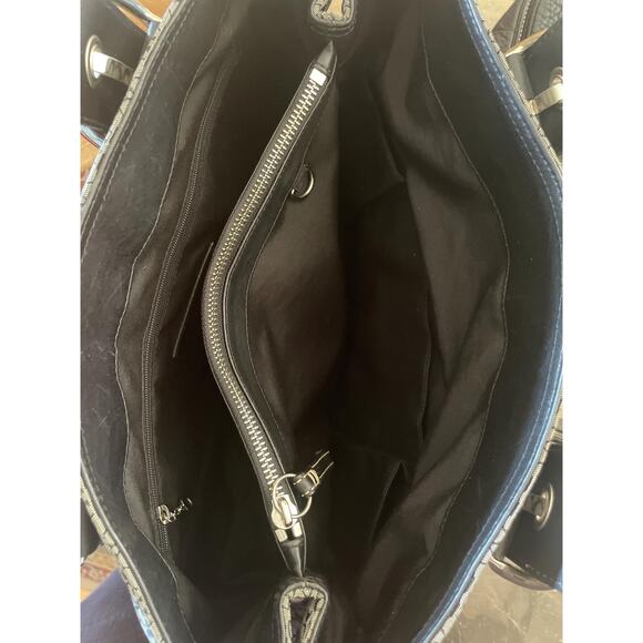 Vtg COACH black hobo soho canvas leather trim Y2K large bag tote F112311 - Picture 6 of 7